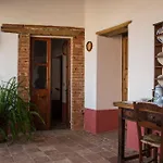 Nocleg ze śniadaniem Casa Licheri 3*
