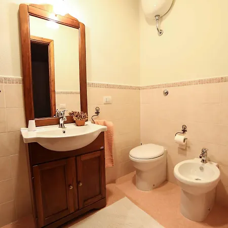 ベッド・アンド・ブレックファスト Casa Licheri 3*